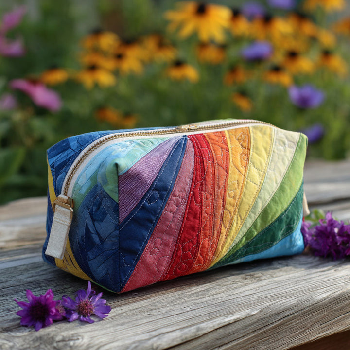 Trousse de toilette matelassée Arc-en-ciel ondoyant